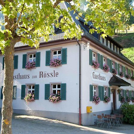 Gasthaus zum Rössle Bollschweil Exterior foto